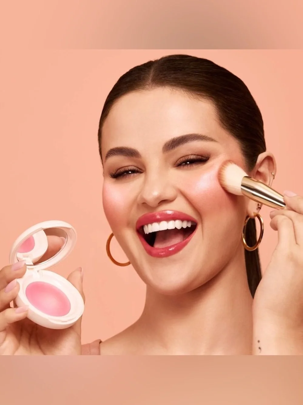 RARE BEAUTY Soft Pinch Luminous Powder Blush